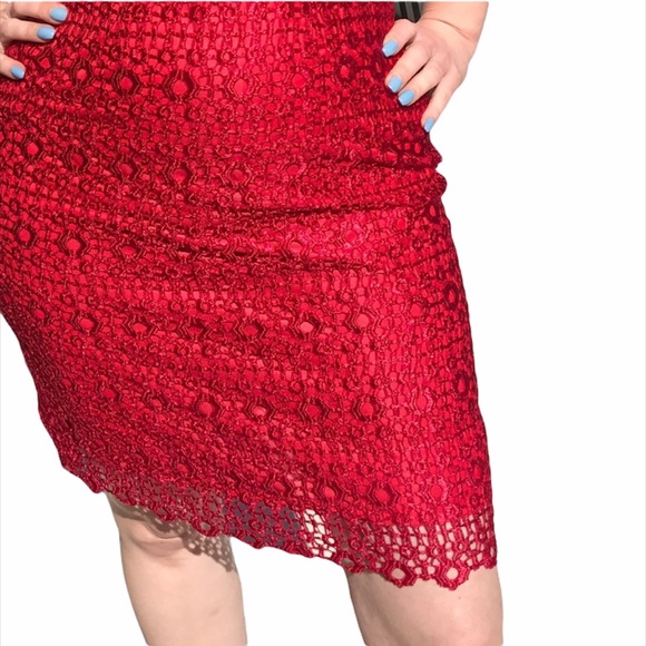 Red Lace Dress size M - Picture 4 of 8